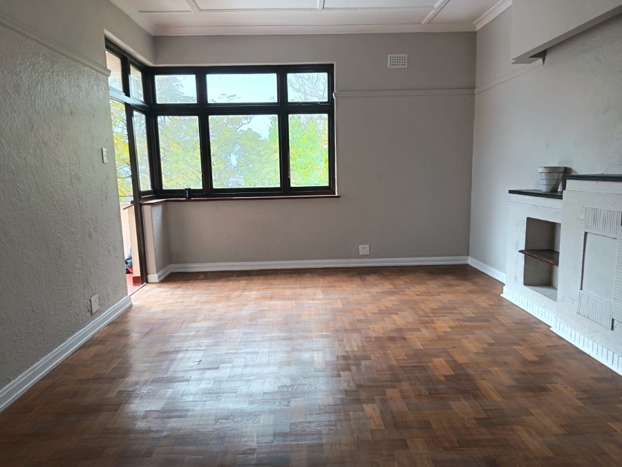 To Let 2 Bedroom Property for Rent in Kenilworth Western Cape